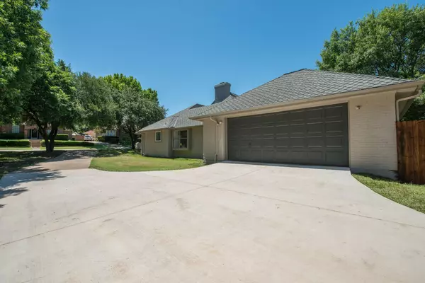 Grand Prairie, TX 75052,3636 Bluegrass Drive