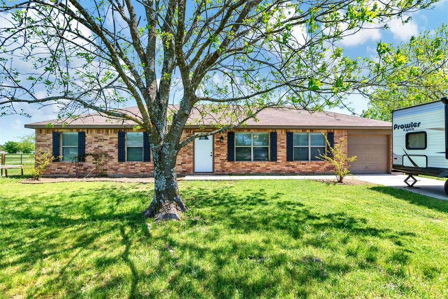 3671 Sundown Road, Greenville, TX 75402