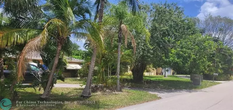 715 Mission Hill Rd, Boynton Beach, FL 33435