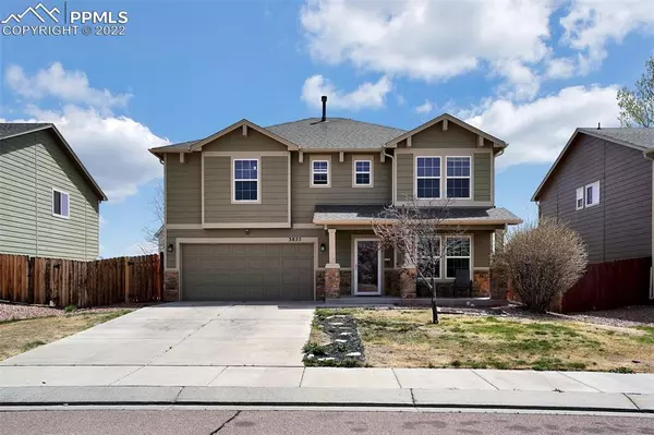 3855 Shining Star DR, Colorado Springs, CO 80925