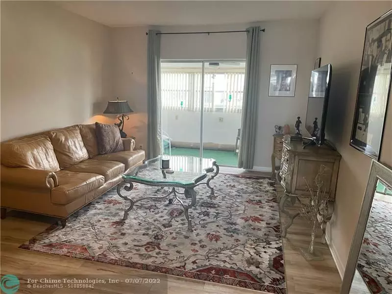 1113 SE Lake Ter  #204, Boynton Beach, FL 33426