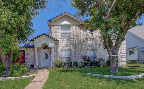 4335 Allegro Lane, Grand Prairie, TX 75052