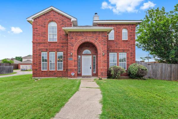 3329 Stream Side Court, Mesquite, TX 75181