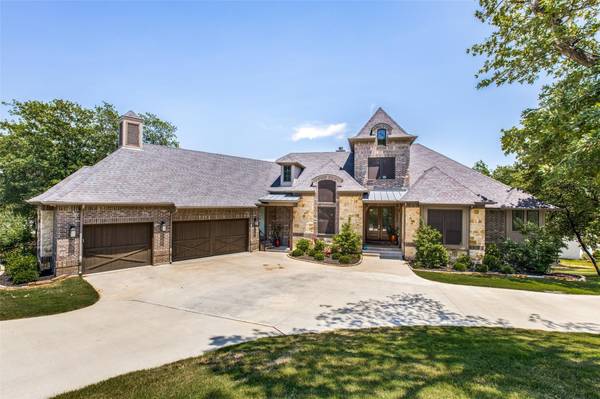 540 Prairie Timber Road, Burleson, TX 76028