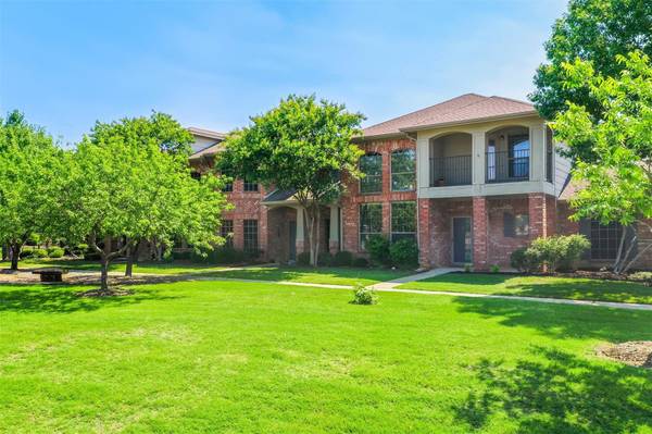 575 S Virginia Hills Drive #302, Mckinney, TX 75072