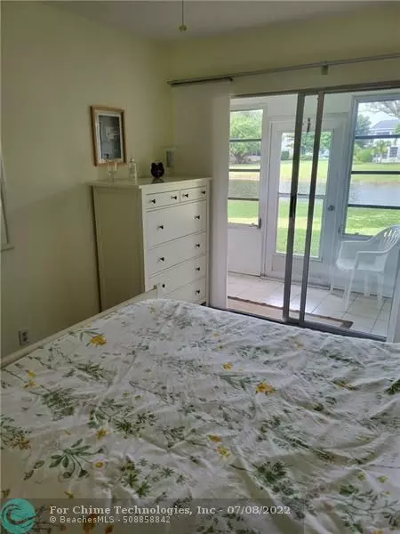 Deerfield Beach, FL 33442,220 Prescott L  #220