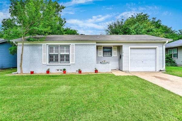 1416 N Highland Avenue, Sherman, TX 75092