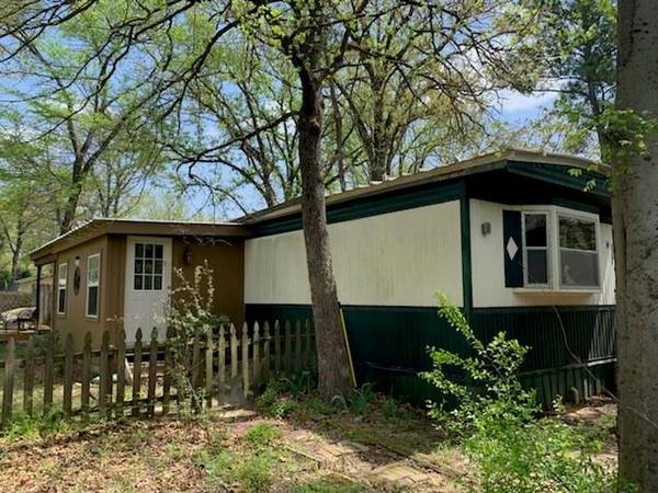 5360 Sam Houston Drive, Log Cabin, TX 75148