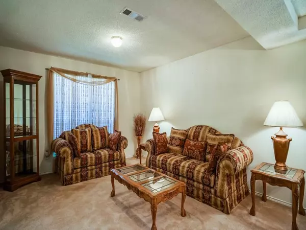 Arlington, TX 76001,1110 Bonanza Court