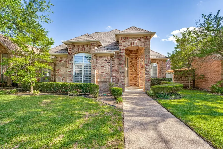 916 McCoy Drive, Irving, TX 75062