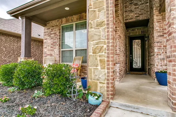 Fort Worth, TX 76177,2404 Whispering Pines Drive