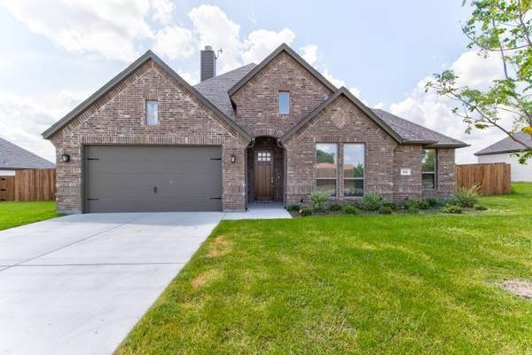 111 Saddle Ridge Drive,  Godley,  TX 76044