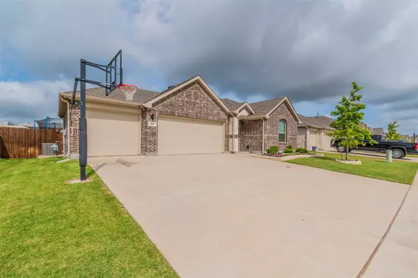 Princeton, TX 75407,420 Buckeye Avenue