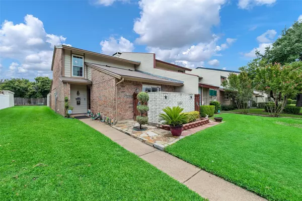 4126 Towngate Boulevard, Garland, TX 75041