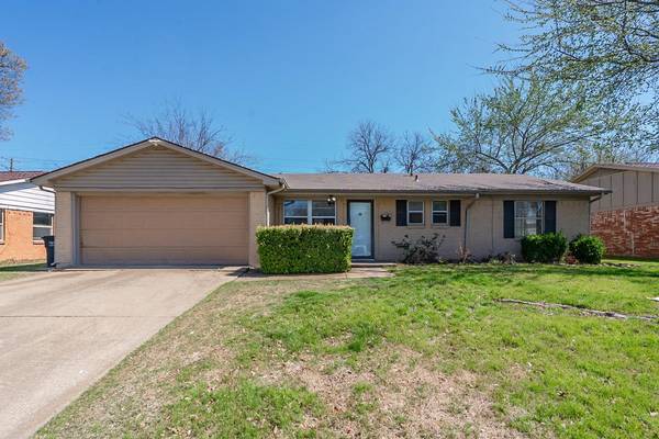 5517 Westhaven Drive, Fort Worth, TX 76132