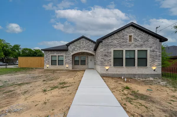 706 W Danieldale Road,  Dallas,  TX 75232