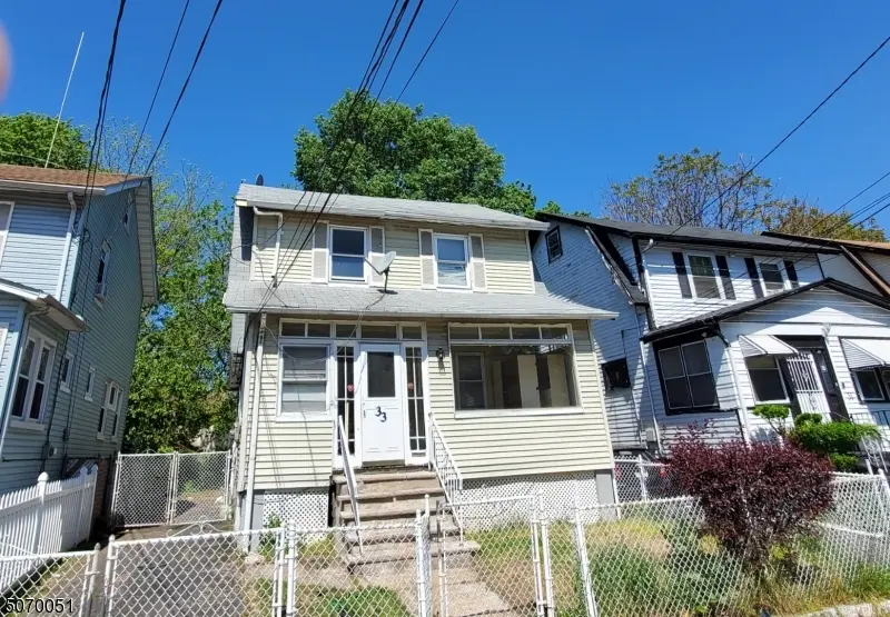 33 Melrose Ave, Newark City, NJ 07106
