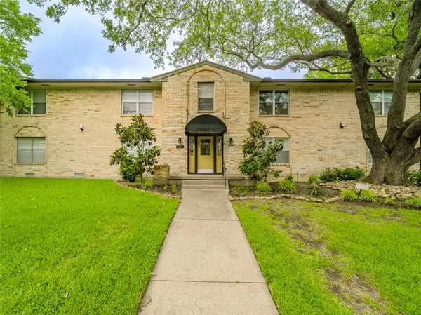 5849 Sandhurst Lane #B, Dallas, TX 75206