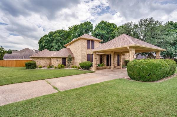 830 Mill Creek Circle, Lancaster, TX 75146