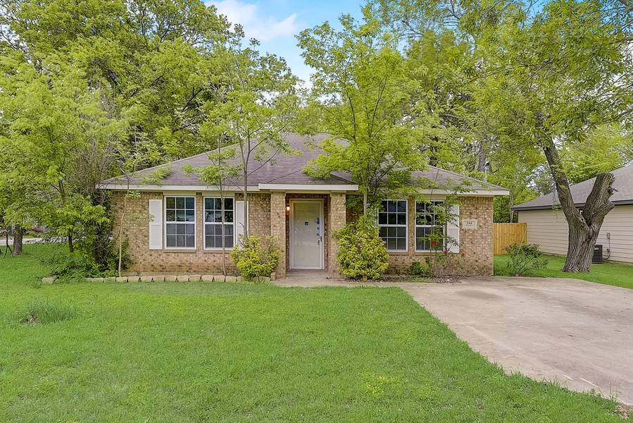 244 Walnut Street, Wilmer, TX 75172