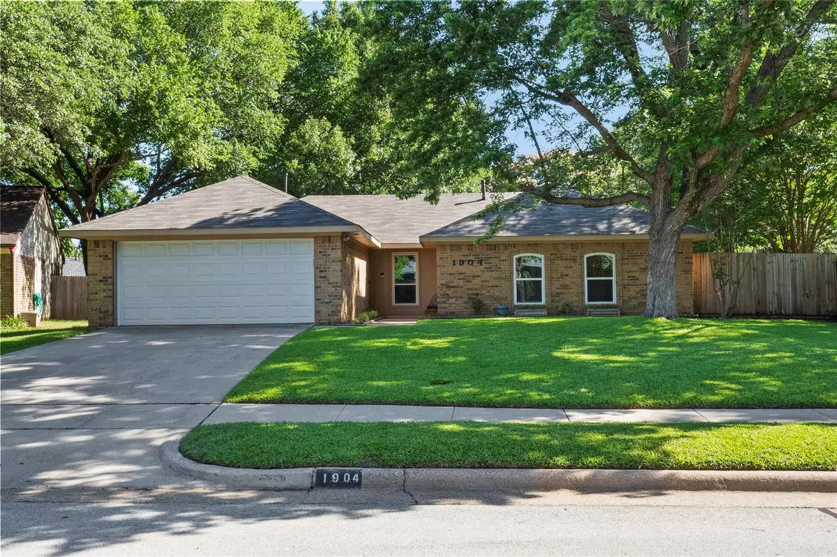 Flower Mound, TX 75028,1904 Rosebud Court