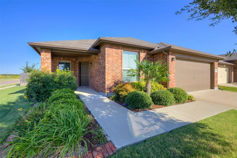 8924 Cold Harbor Street, Fort Worth, TX 76123