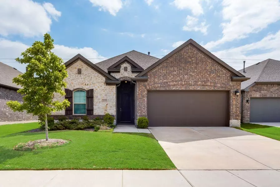 2133 Lake Pine Drive, Little Elm, TX 75068