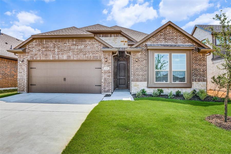 639 Congressional Avenue, Red Oak, TX 75154