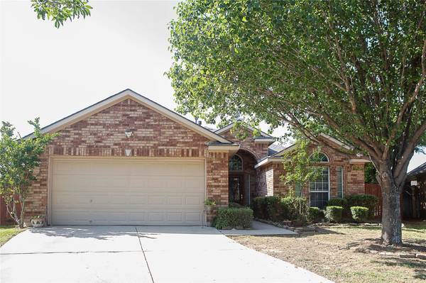 4509 Ridgeway Drive, Mansfield, TX 76063