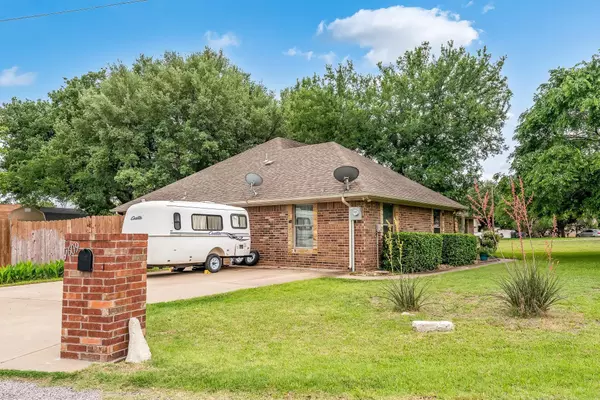 Granbury, TX 76048,1609 Cheyenne Trail