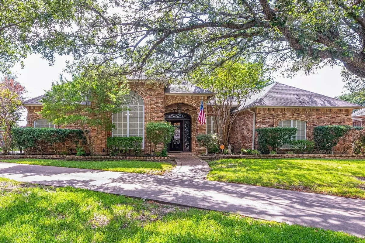 Arlington, TX 76006,2732 Canyon Crest Court