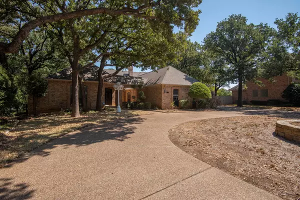 Arlington, TX 76006,2503 Canyon Ridge Court