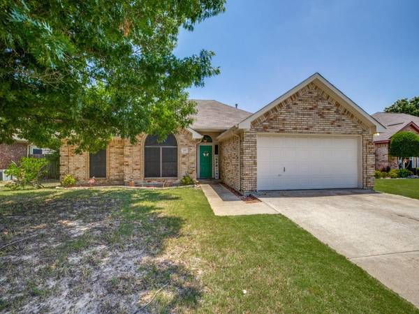 105 Villanova Circle, Forney, TX 75126