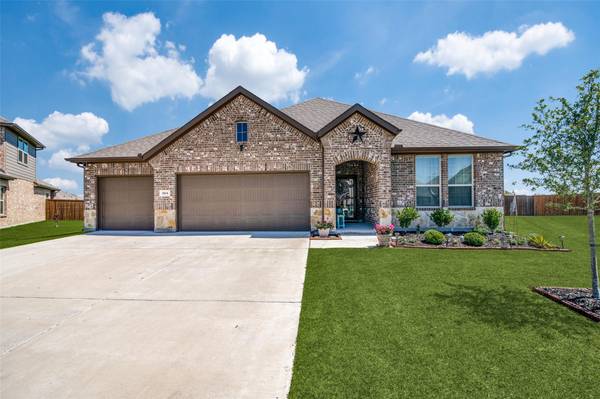 224 Carolina Trace, Fate, TX 75189