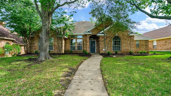 1520 Nettleton Drive, Desoto, TX 75115