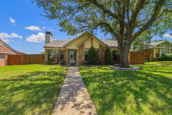 1126 High Mesa Drive, Garland, TX 75041