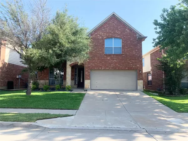 5209 Memorial Drive, Fort Worth, TX 76244