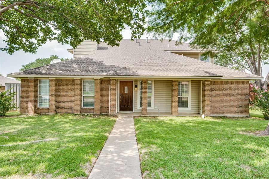 1202 Elder, Carrollton, TX 75007