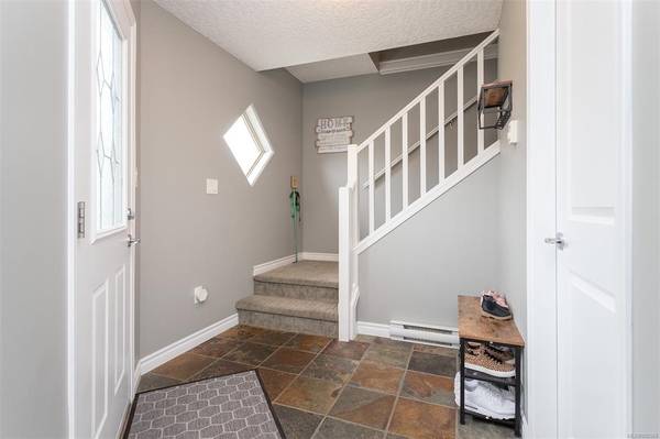 Langford, BC V9B 6T5,621 Kingsview Ridge