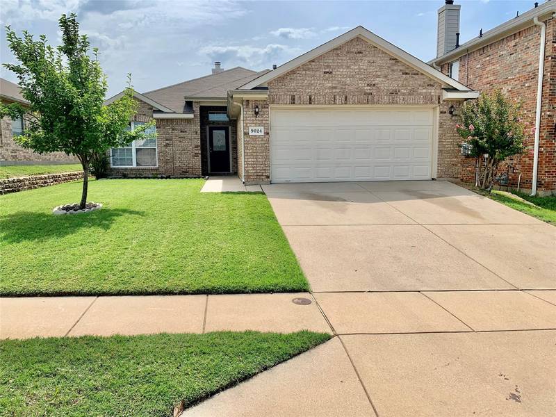 9024 Weller Lane, Fort Worth, TX 76244