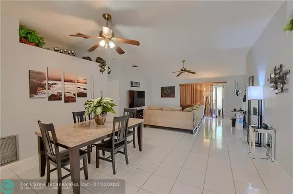 Boynton Beach, FL 33437,6317 Heather Ct