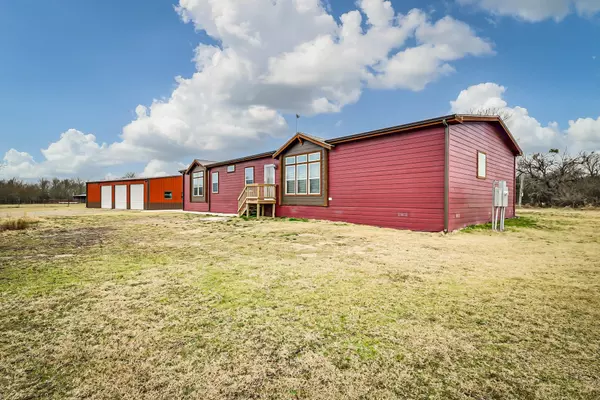 Corsicana, TX 75109,863 County Road 2230