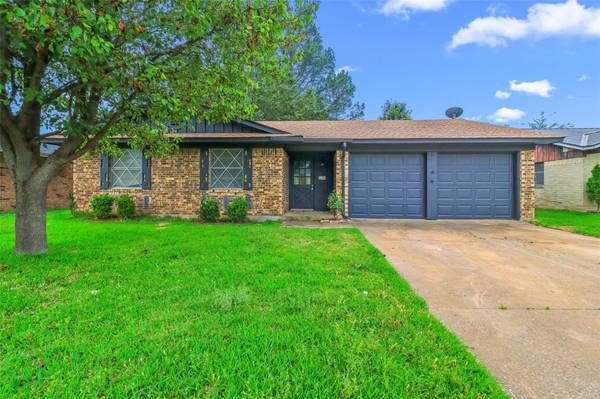 2726 Shawn Drive, Denison, TX 75020