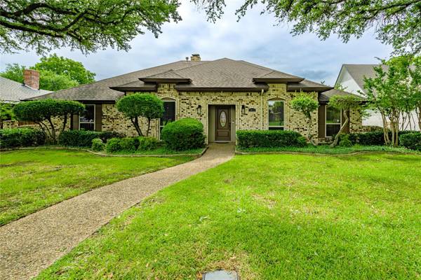 1912 Villanova Drive, Richardson, TX 75081