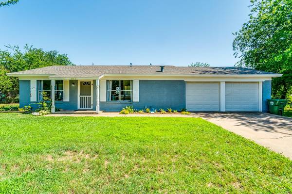 2012 SE 11th Street, Mineral Wells, TX 76067