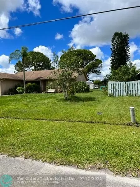 Port Saint Lucie, FL 34952,2162 SE Trillo St