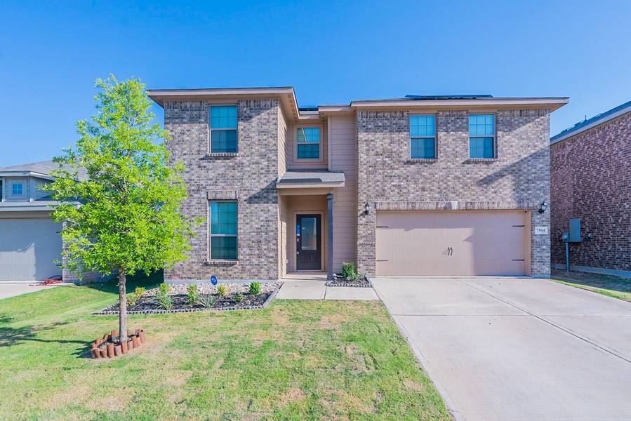 7504 Thunder River Road, Fort Worth, TX 76120