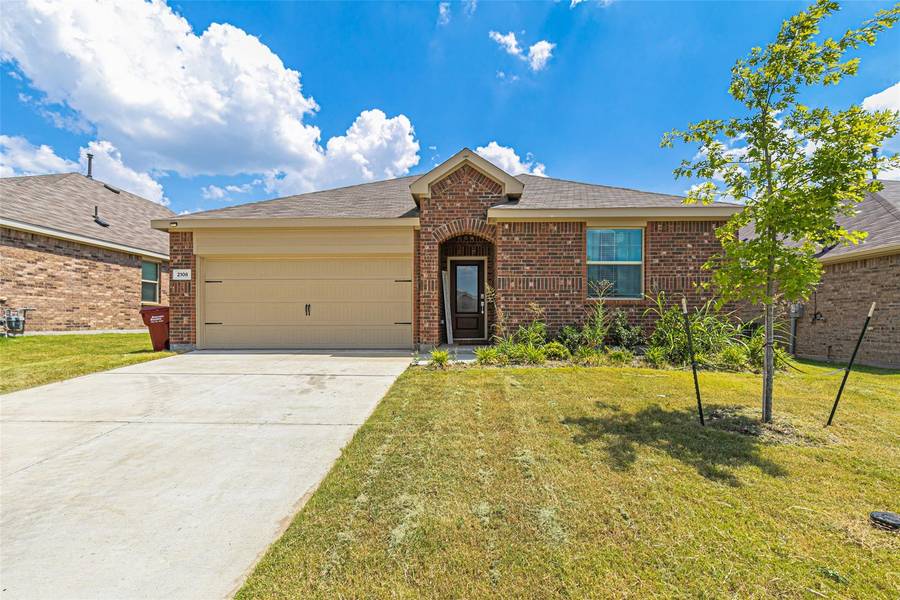 2108 Whispering Sage Boulevard, Royse City, TX 75189