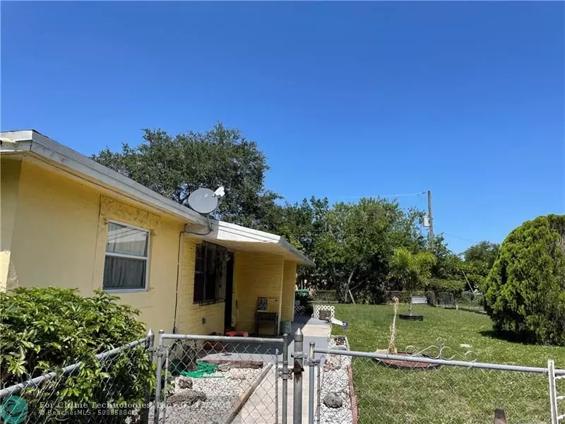 15741 NW 39th Ct, Miami Gardens, FL 33054