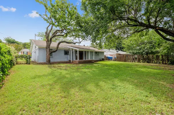 Fort Worth, TX 76112,1500 Pamela Lane